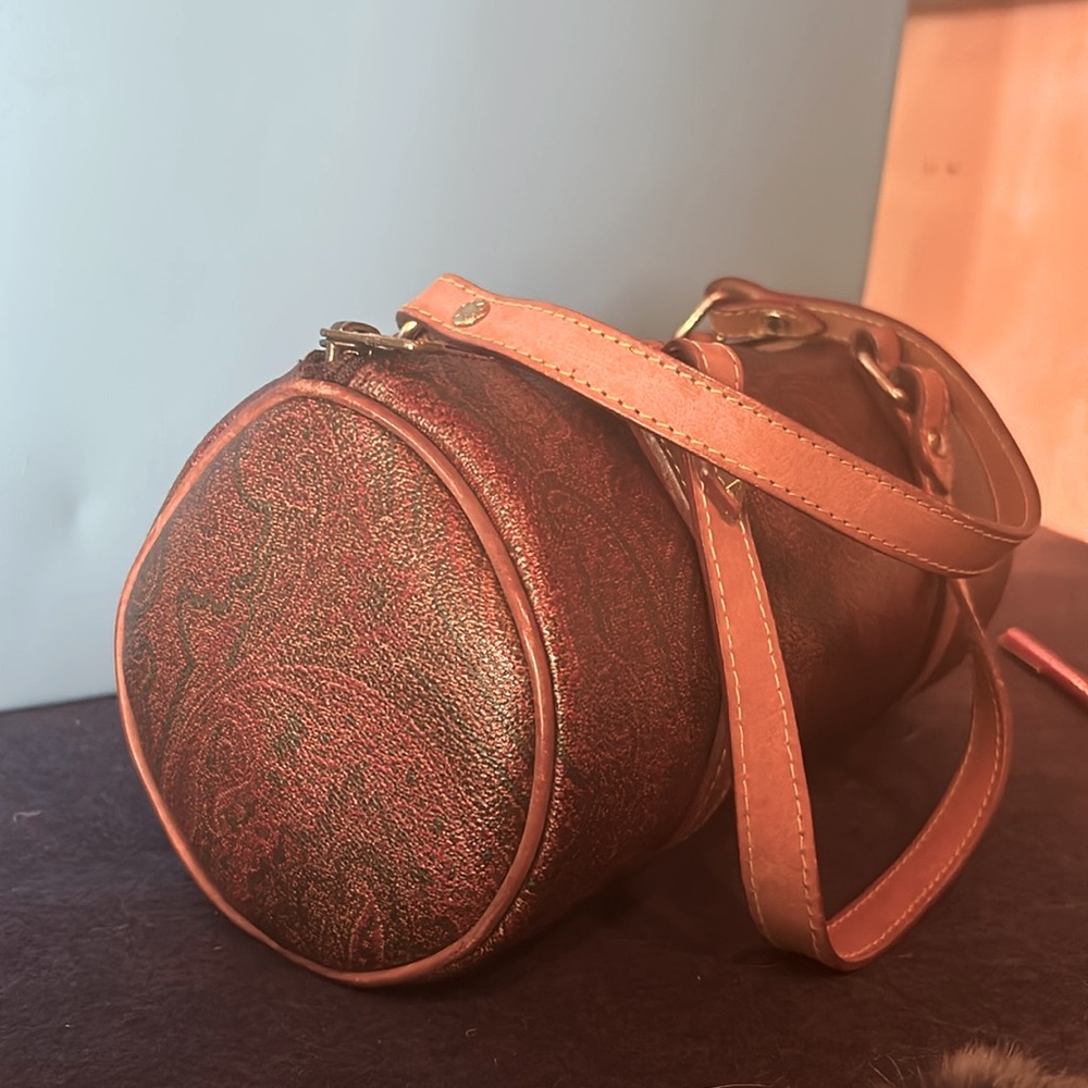 ETRO💥 Milan PAPILLON Bag. bag of this YEAR 🔥🔥Adorable! - Picture 6 of 12